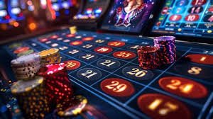 Giao diện nền tảng 66win33 trên điện thoại và máy tính với màu sắc neon bắt mắt